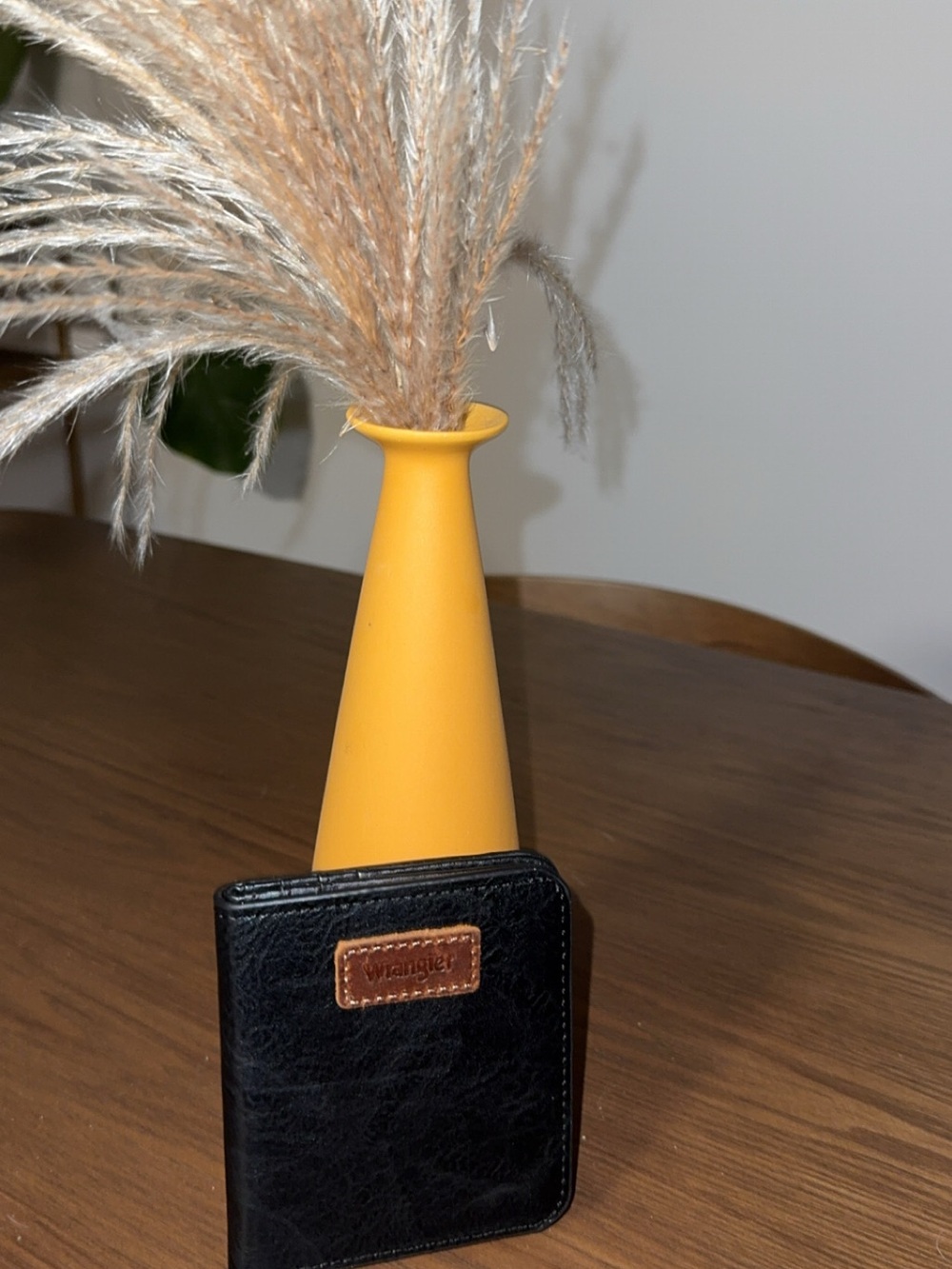Women’s wrangler wallet